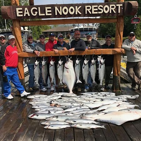 Eagle Nook Resort Ucluelet Exterior foto