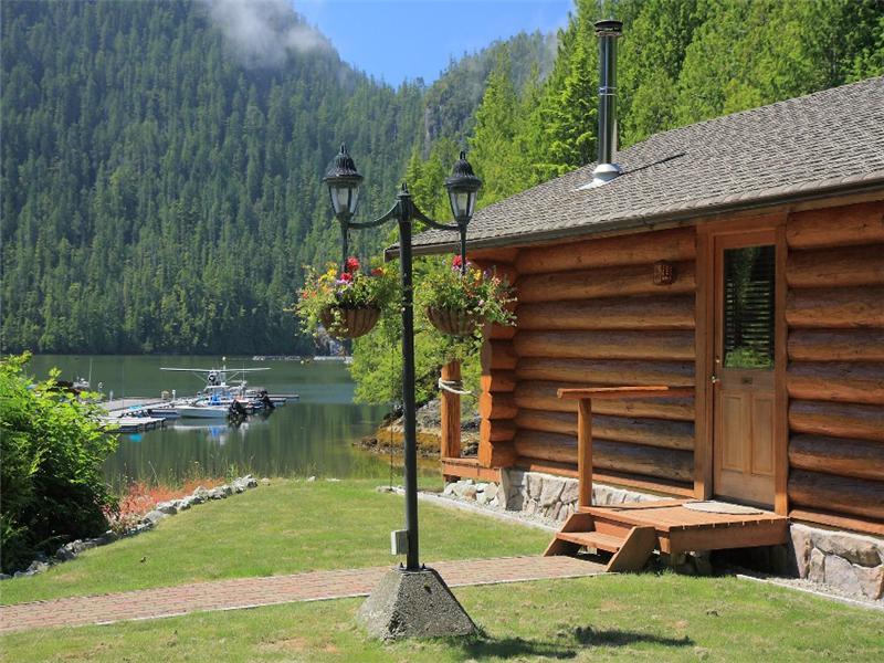 Eagle Nook Resort Ucluelet Exterior foto